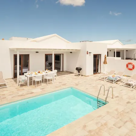 Domus Vulcani Ramagua Villa *